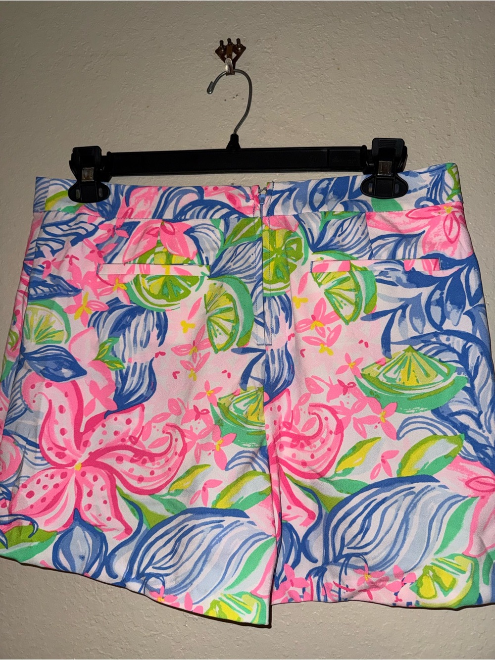 Lilly Pulitzer Shorts - Picture 2 of 3